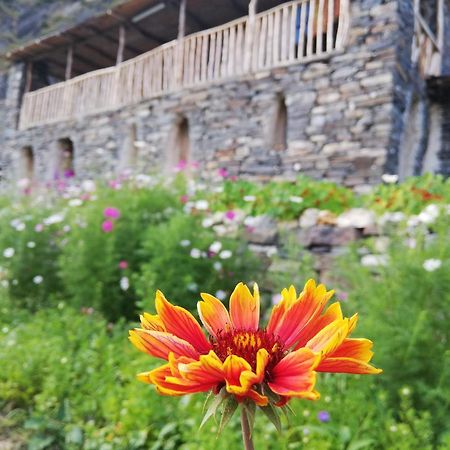 Fortress House Khakhabo Hotel Exterior photo